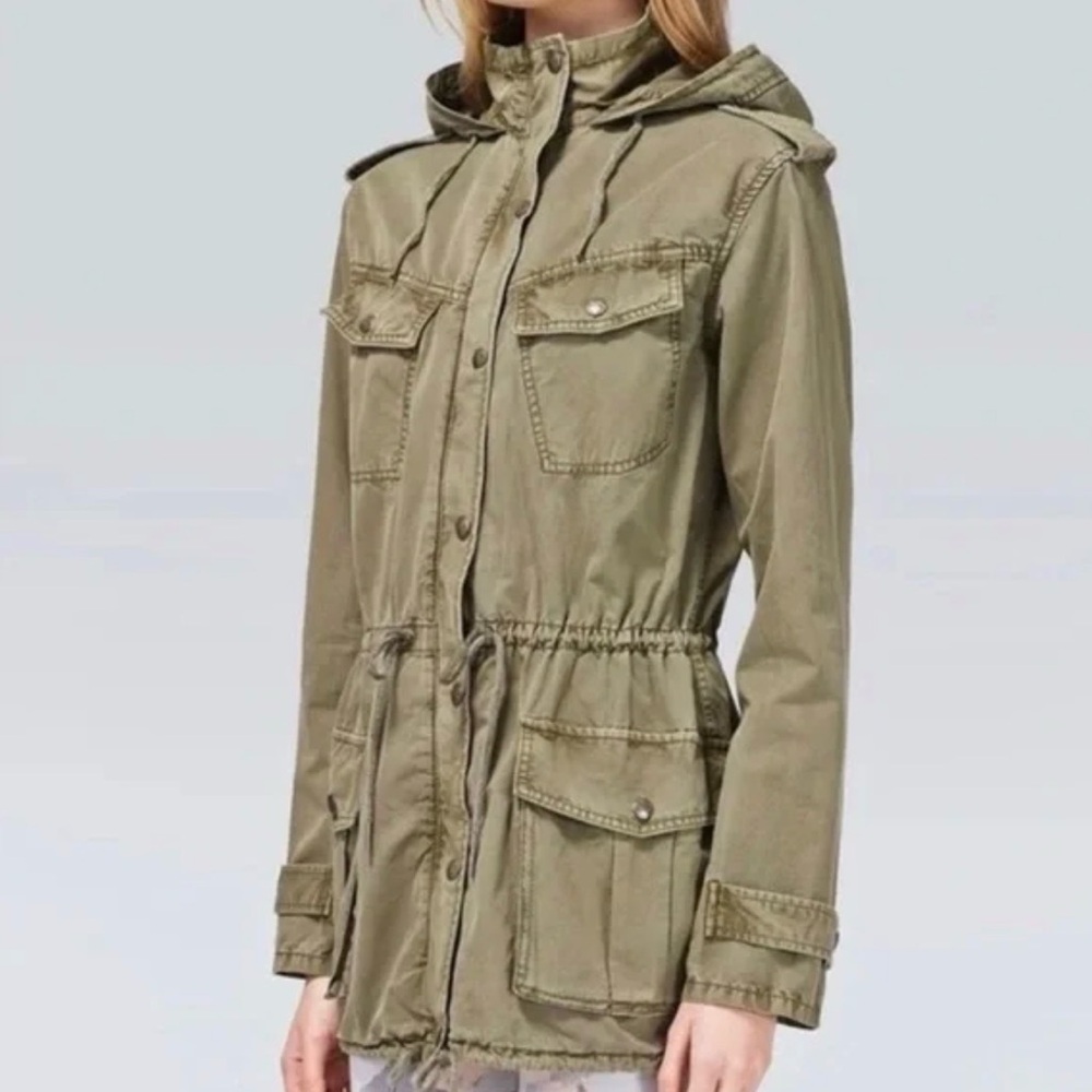 Aritzia TALULA Jacket
